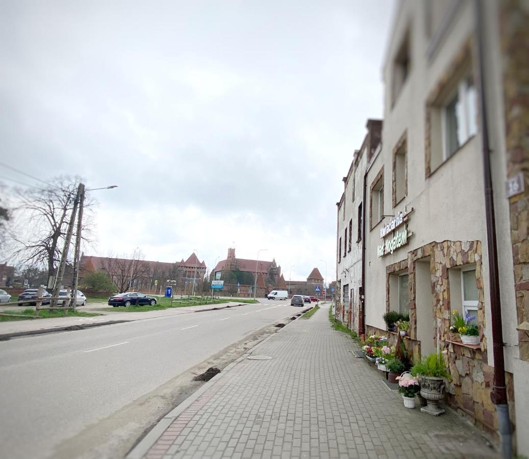 Glowna Apartamenty Nad Nogatem マルボルク エクステリア 写真